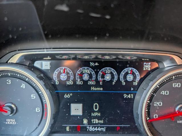 Photo of 2021 Midnight Blue Metallic Chevrolet Tahoe