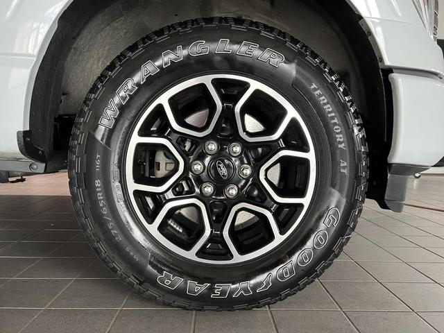 Photo of 2021 White Ford F-150