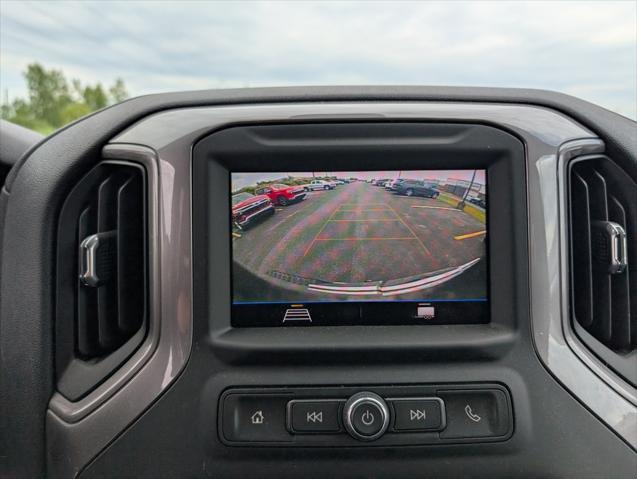 Photo of 2022 Silver Ice Metallic Chevrolet Silverado 1500