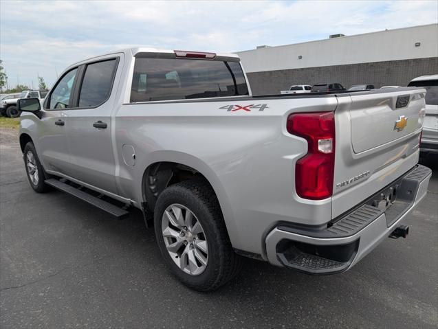 Photo of 2022 Silver Ice Metallic Chevrolet Silverado 1500