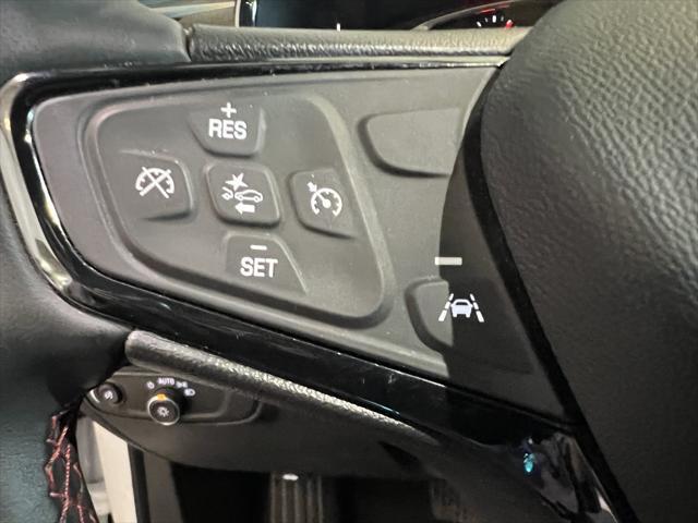Photo of 2023 Summit White Chevrolet Equinox