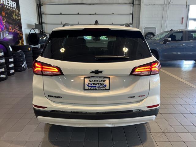 Photo of 2023 Summit White Chevrolet Equinox