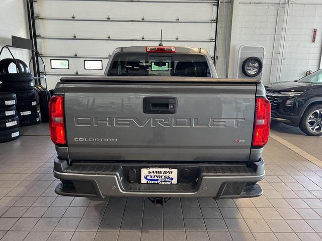Photo of 2022 Satin Steel Metallic Chevrolet Colorado