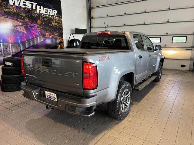 Photo of 2022 Satin Steel Metallic Chevrolet Colorado