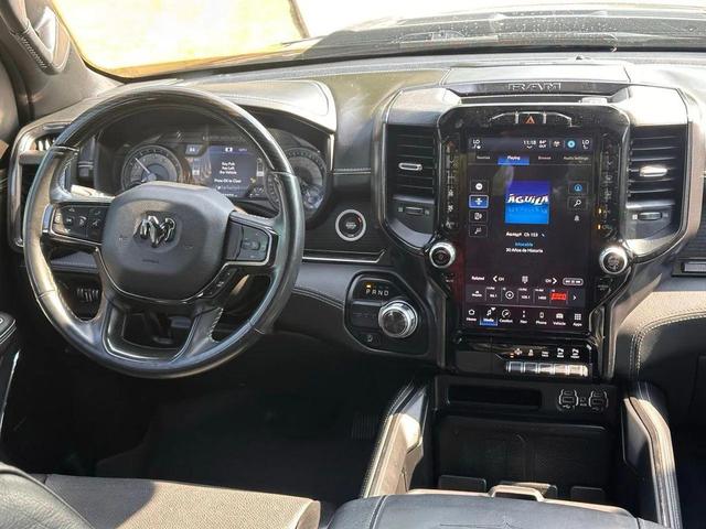 Photo of 2022 Diamond Black Crystal Pearlcoat RAM 1500