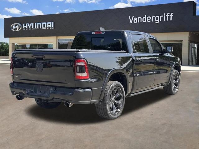 Photo of 2022 Diamond Black Crystal Pearlcoat RAM 1500