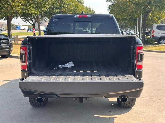 Photo of 2022 Diamond Black Crystal Pearlcoat RAM 1500