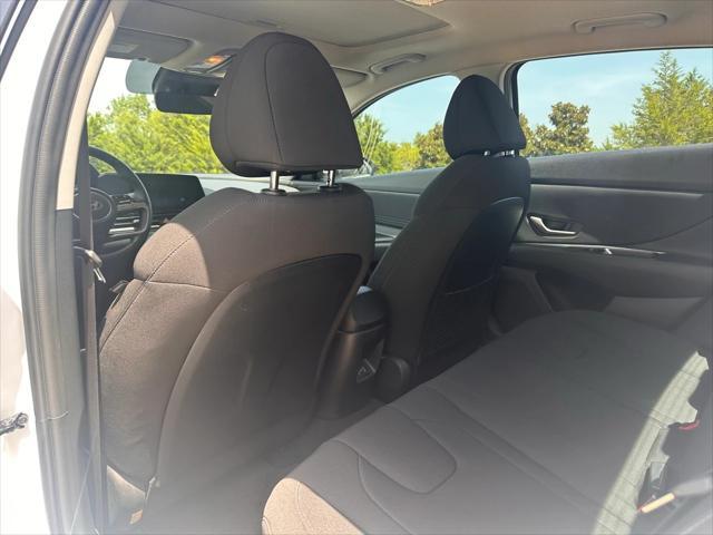 Photo of 2024 Serenity White Hyundai ELANTRA