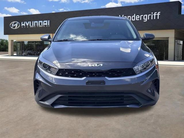 Photo of 2023 Gravity Gray Kia Forte