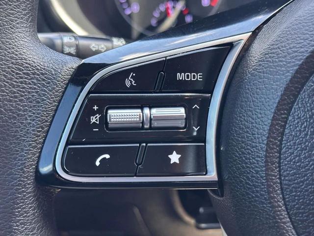 Photo of 2023 Gravity Gray Kia Forte