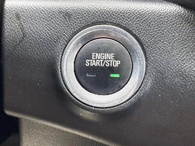 Photo of 2019 Summit White GMC Terrain