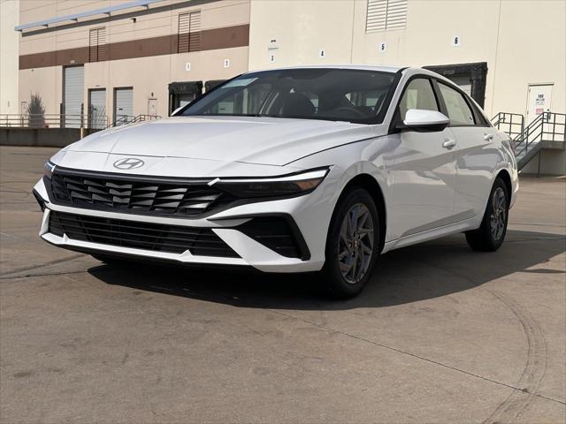 Photo of 2025 W6H White Hyundai ELANTRA HEV