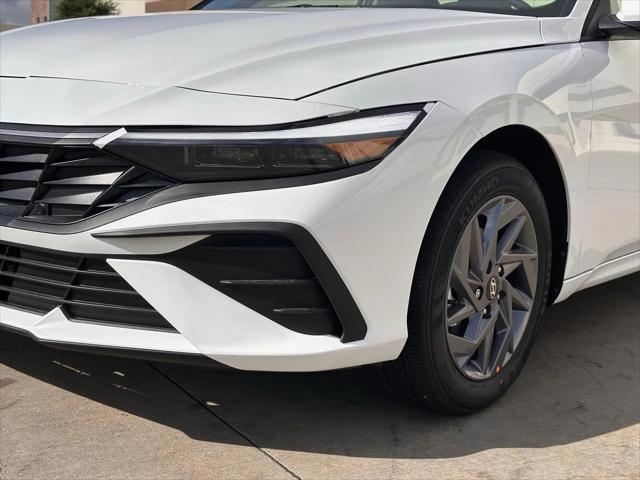 Photo of 2025 W6H White Hyundai ELANTRA HEV