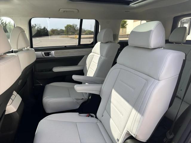 Photo of 2025  Hyundai SANTA FE HEV