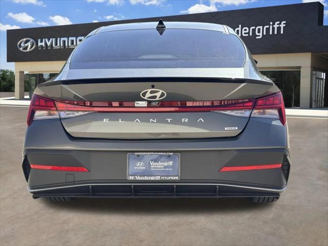 Photo of 2025 A5G Gray Hyundai ELANTRA