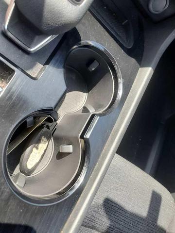 Photo of 2021 Super Black Nissan Rogue