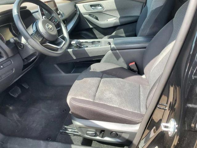 Photo of 2021 Super Black Nissan Rogue