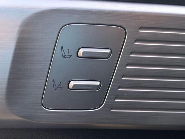 Photo of 2025 Phantom Black Hyundai SANTA FE