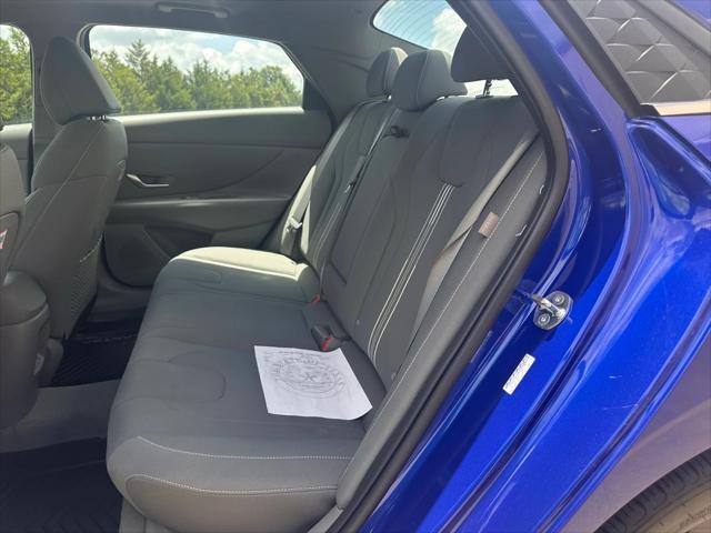 Photo of 2024 Intense Blue Hyundai ELANTRA
