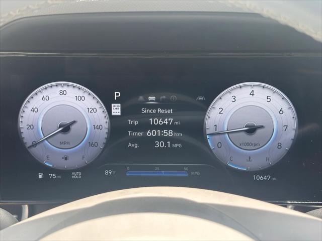Photo of 2024 Intense Blue Hyundai ELANTRA