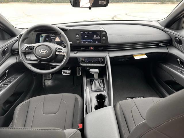 Photo of 2025 R2P Red Hyundai ELANTRA