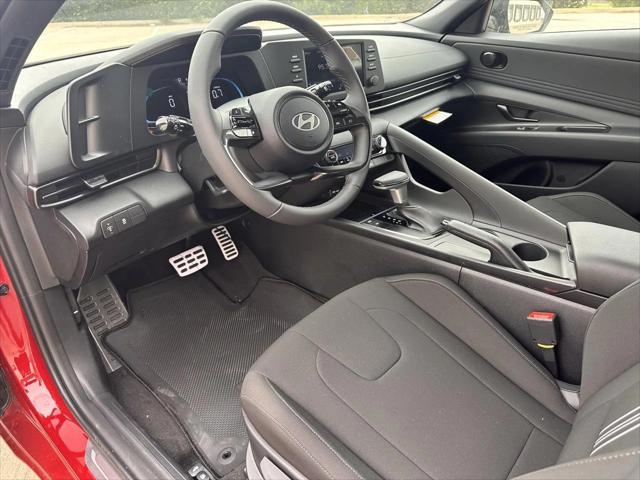 Photo of 2025 R2P Red Hyundai ELANTRA