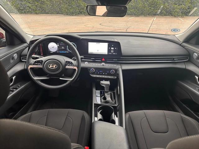 Photo of 2024 Ultimate Red Hyundai ELANTRA