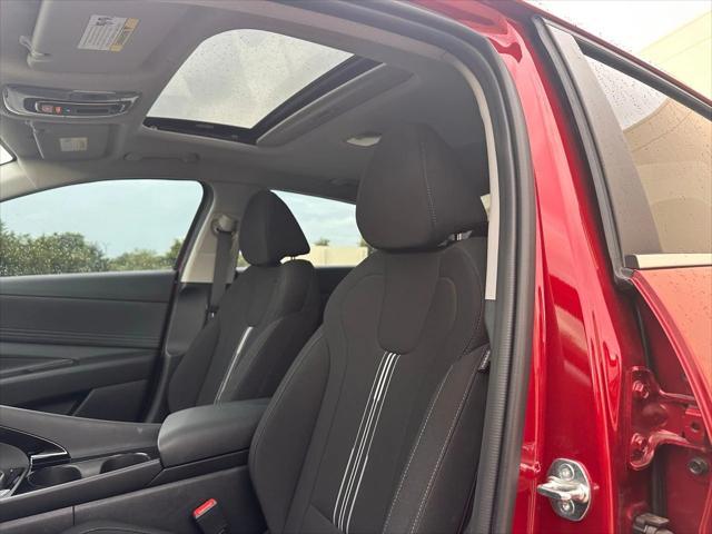 Photo of 2024 Ultimate Red Hyundai ELANTRA