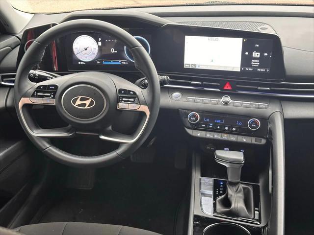Photo of 2024 Ultimate Red Hyundai ELANTRA