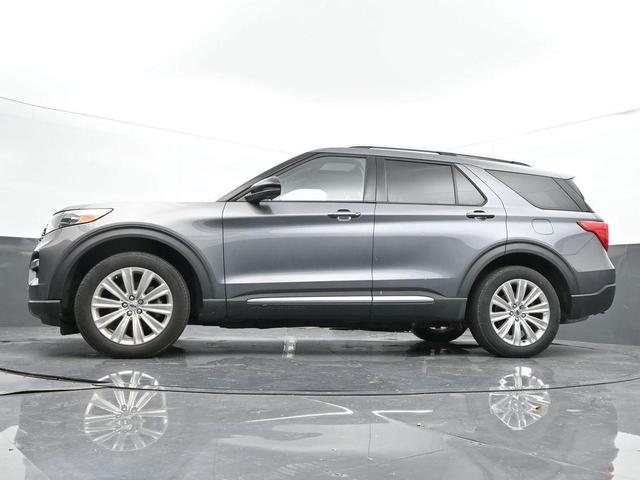 Photo of 2021 Gray Ford Explorer