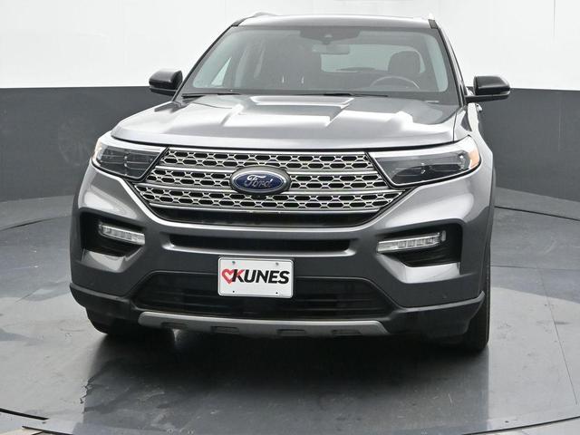 Photo of 2021 Gray Ford Explorer