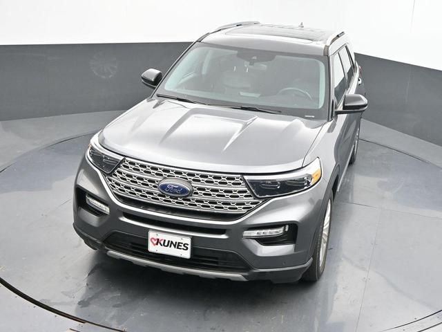 Photo of 2021 Gray Ford Explorer