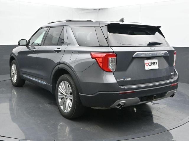 Photo of 2021 Gray Ford Explorer