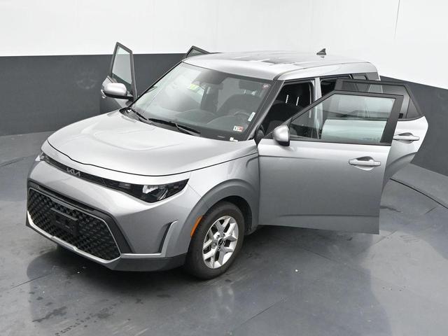 Photo of 2023 Steel Gray Kia Soul