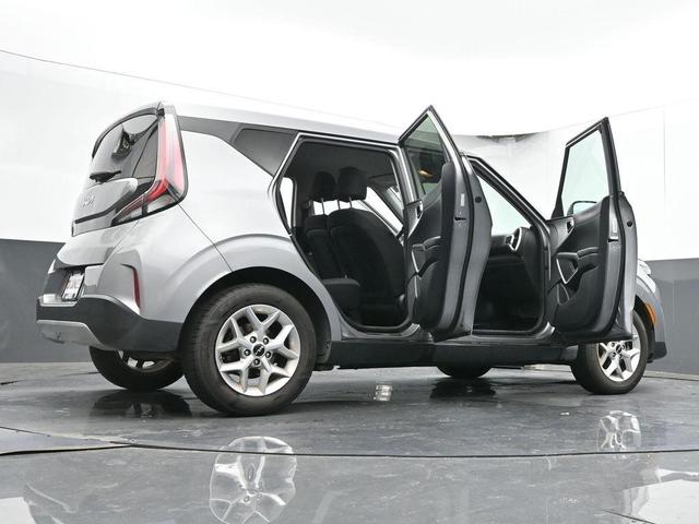 Photo of 2023 Steel Gray Kia Soul