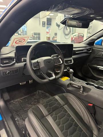 Photo of 2025 Grabber Blue Ford Mustang
