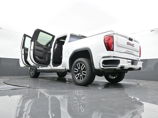 Photo of 2020 White GMC Sierra 1500