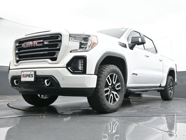 Photo of 2020 White GMC Sierra 1500