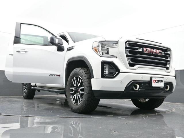 Photo of 2020 White GMC Sierra 1500