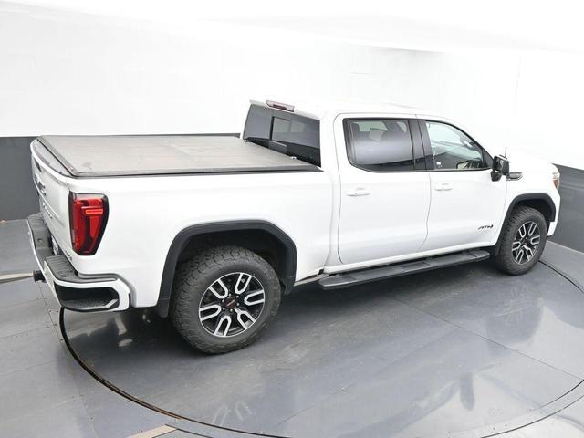 Photo of 2020 White GMC Sierra 1500