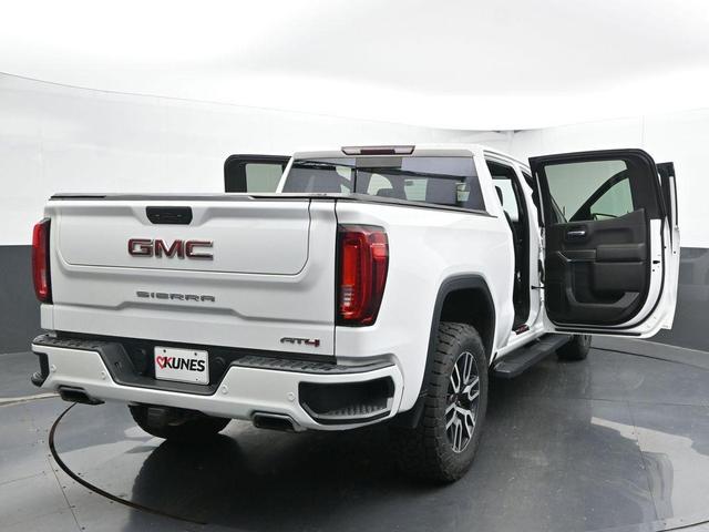 Photo of 2020 White GMC Sierra 1500