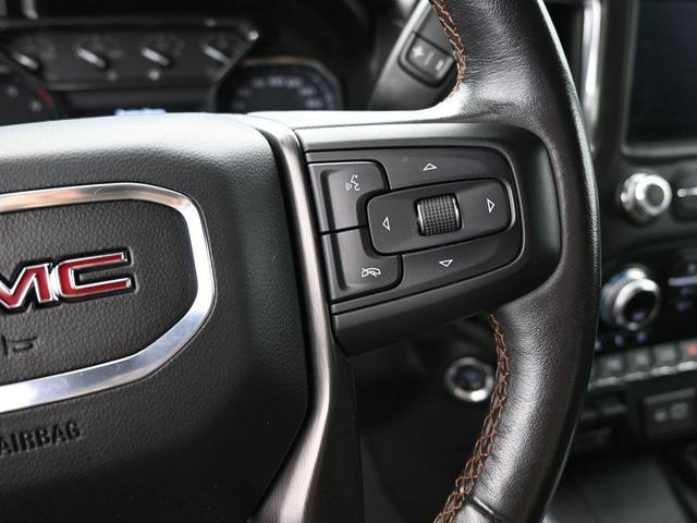 Photo of 2020 White GMC Sierra 1500