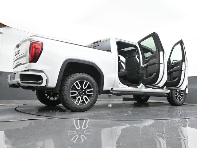 Photo of 2020 White GMC Sierra 1500