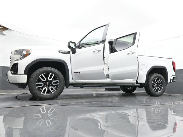 Photo of 2020 White GMC Sierra 1500