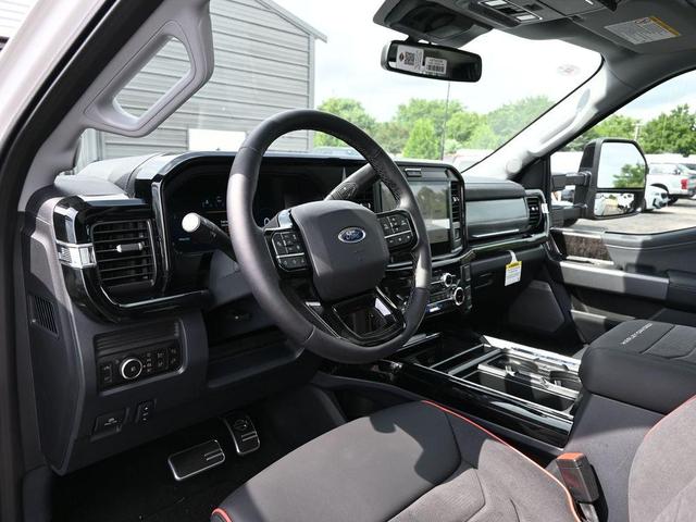 Photo of 2025 Star White Ford F-250