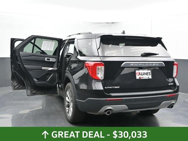 Photo of 2023 Agate Black Metallic Ford Explorer