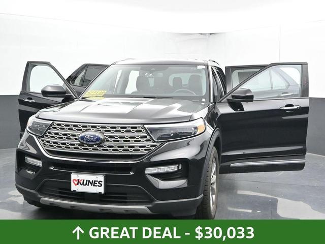 Photo of 2023 Agate Black Metallic Ford Explorer
