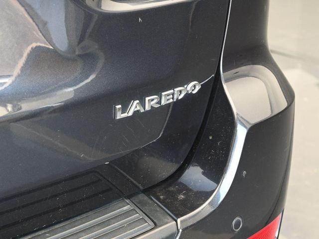 Photo of 2016 Maximum Steel Metallic Jeep Grand Cherokee