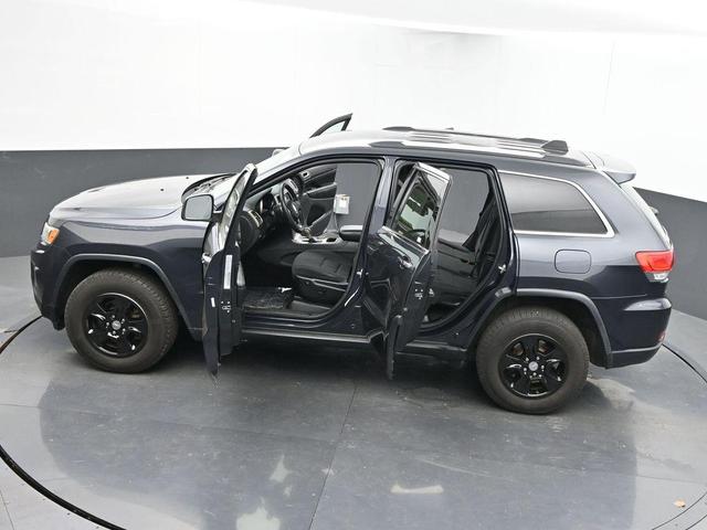 Photo of 2016 Maximum Steel Metallic Jeep Grand Cherokee