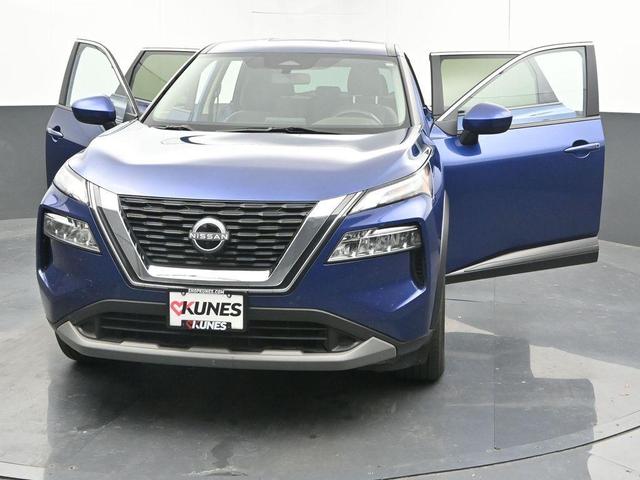 Photo of 2023 Caspian Blue Nissan Rogue